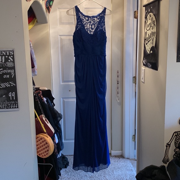 Royal Blue David’s Bridal Bridesmaid Dress - Picture 2 of 9